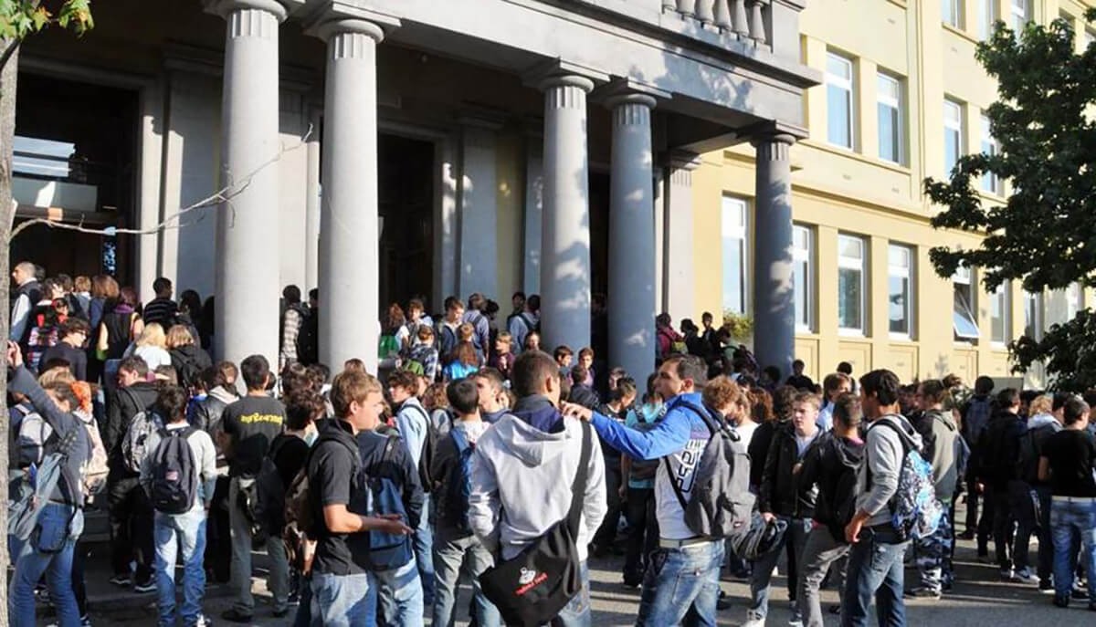 Curiosità e passione nascono sui banchi di scuola